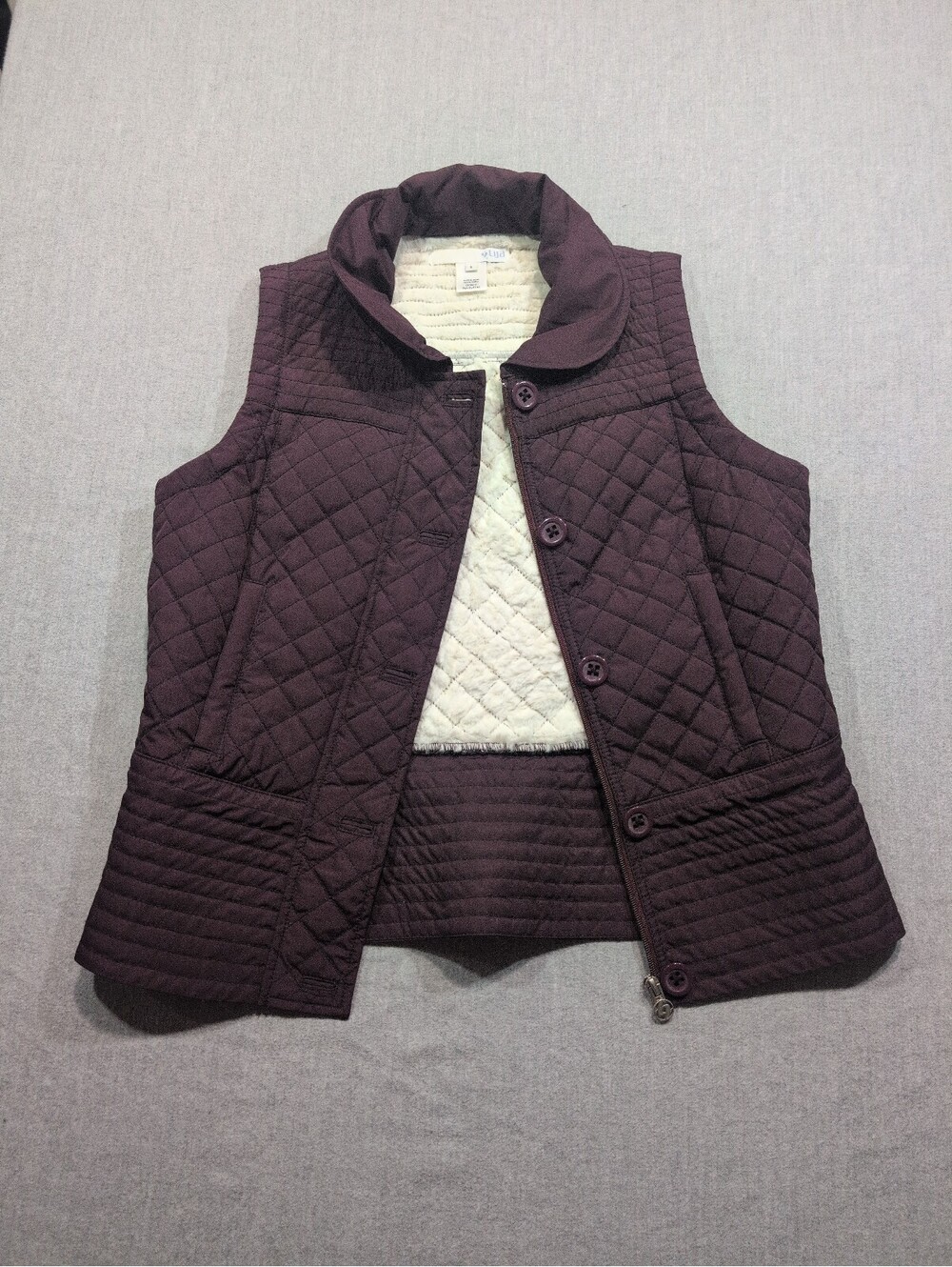 LUA quilted vest plum